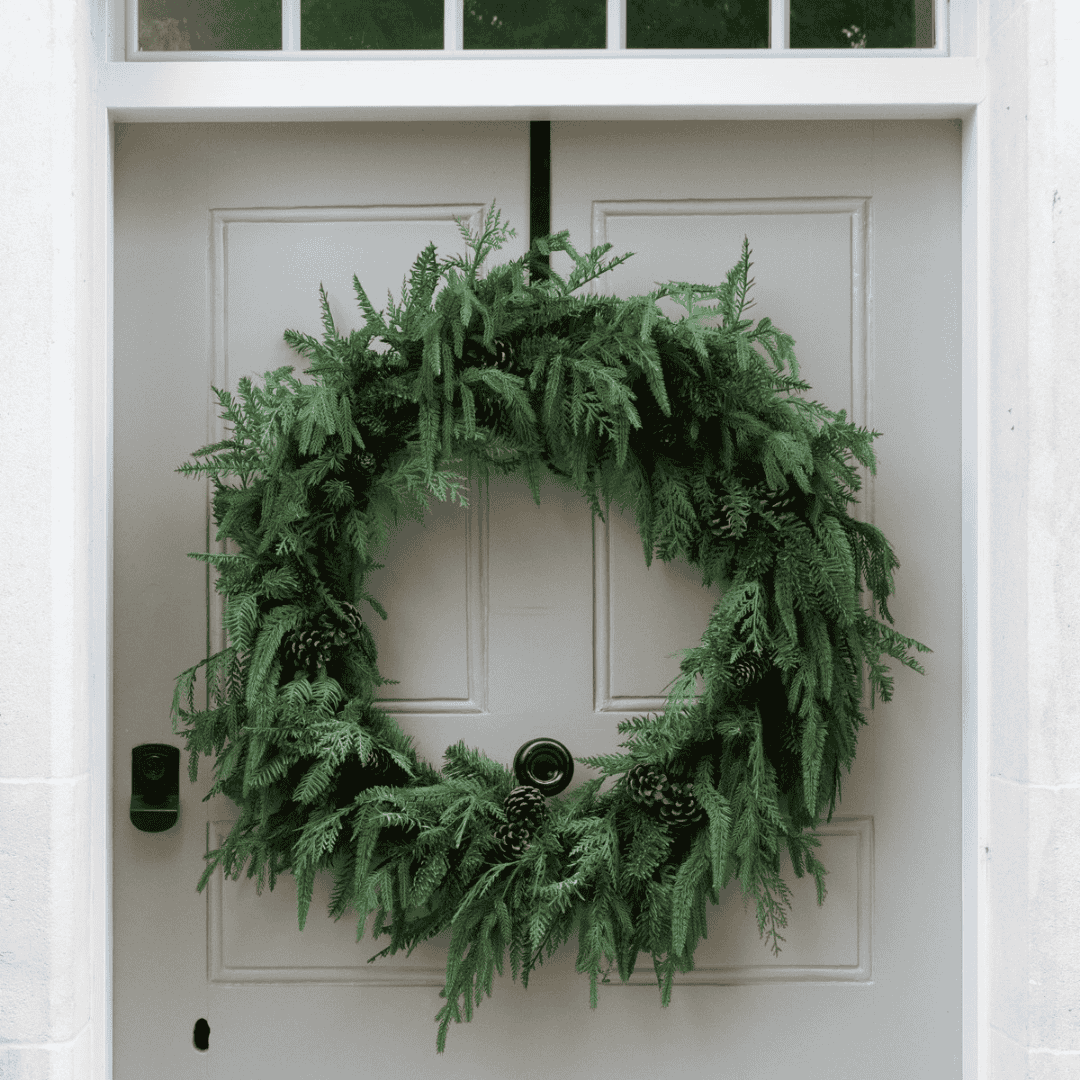 Christmas Deluxe Cedar Wreath 91cm