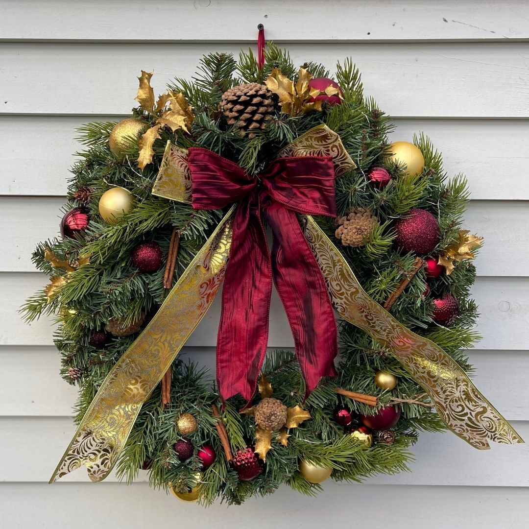 Christmas Wreath Rich Reds & Gold
