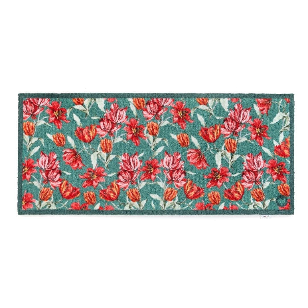 Hug Rug Runner Tumbling Tulips
