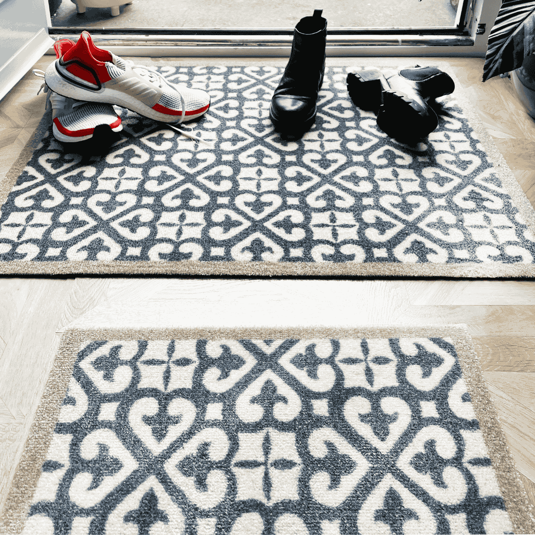 Runner - Harlequin Grey