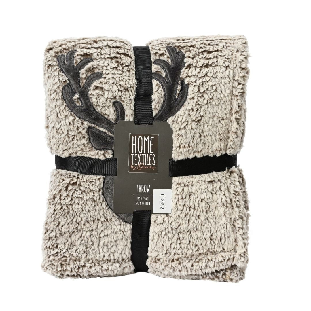 Winter Throw Reindeer