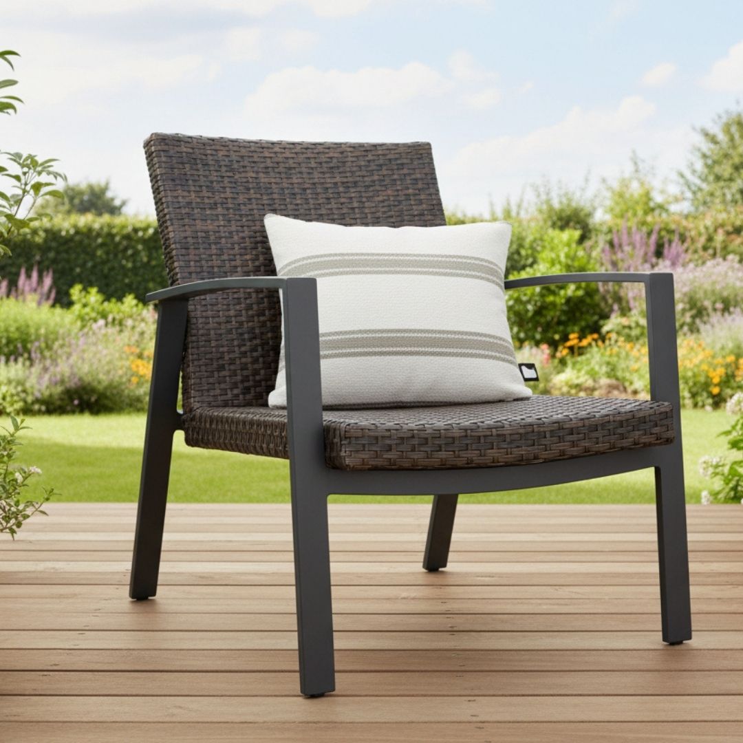 B Outdoor Cushion Aquaclean Haven Small Stripe - Sand - 30 x 40cm