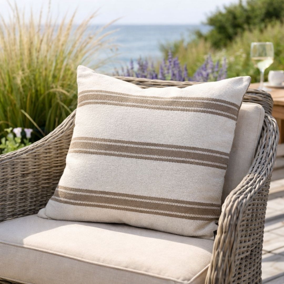 B Outdoor Cushion Aquaclean Haven Small Stripe - Sand