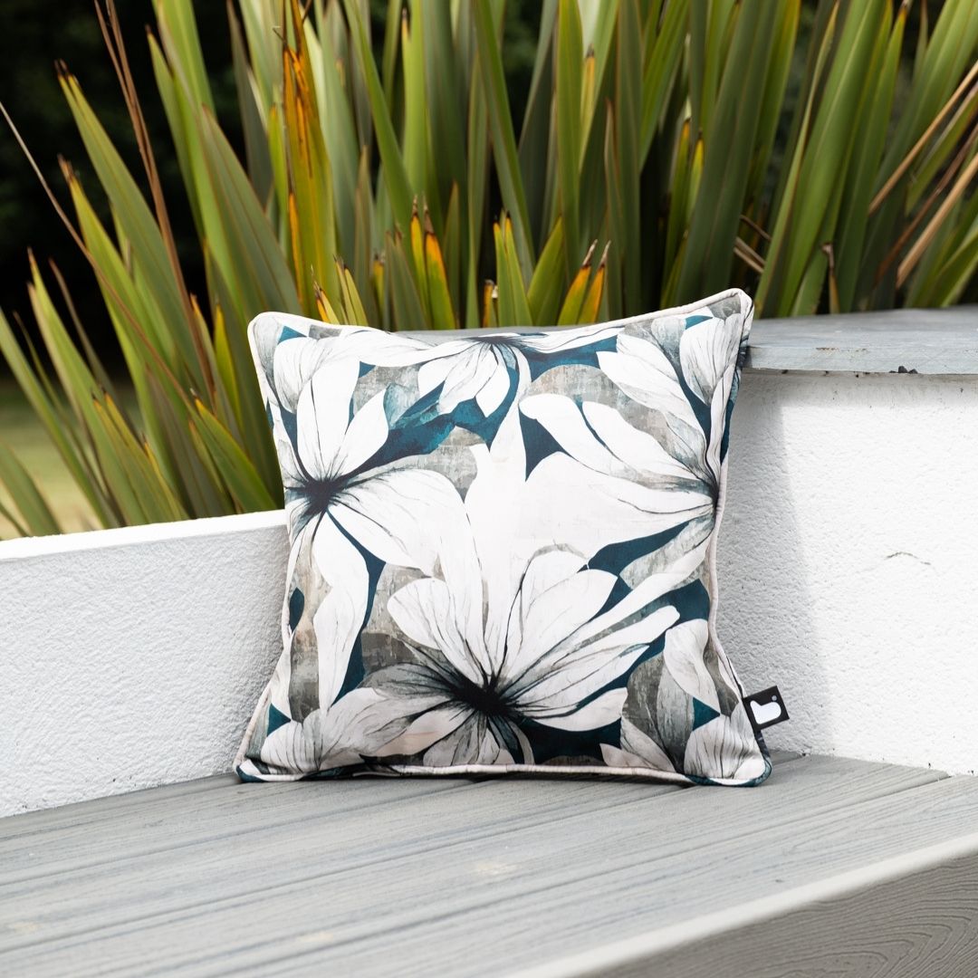 B Outdoor Cushion Art Collection - Bloom