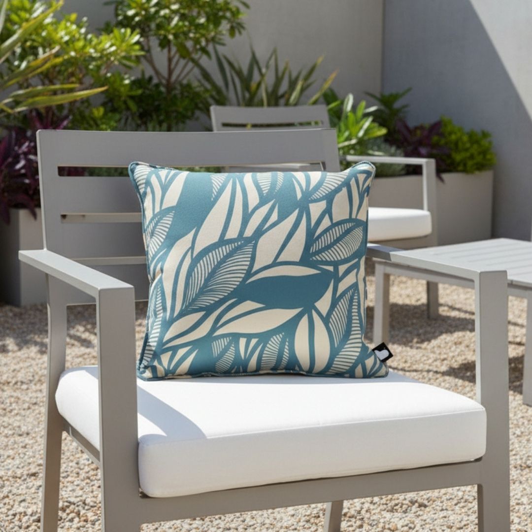 B Outdoor Cushion Poplar Leaf - Sea Blue