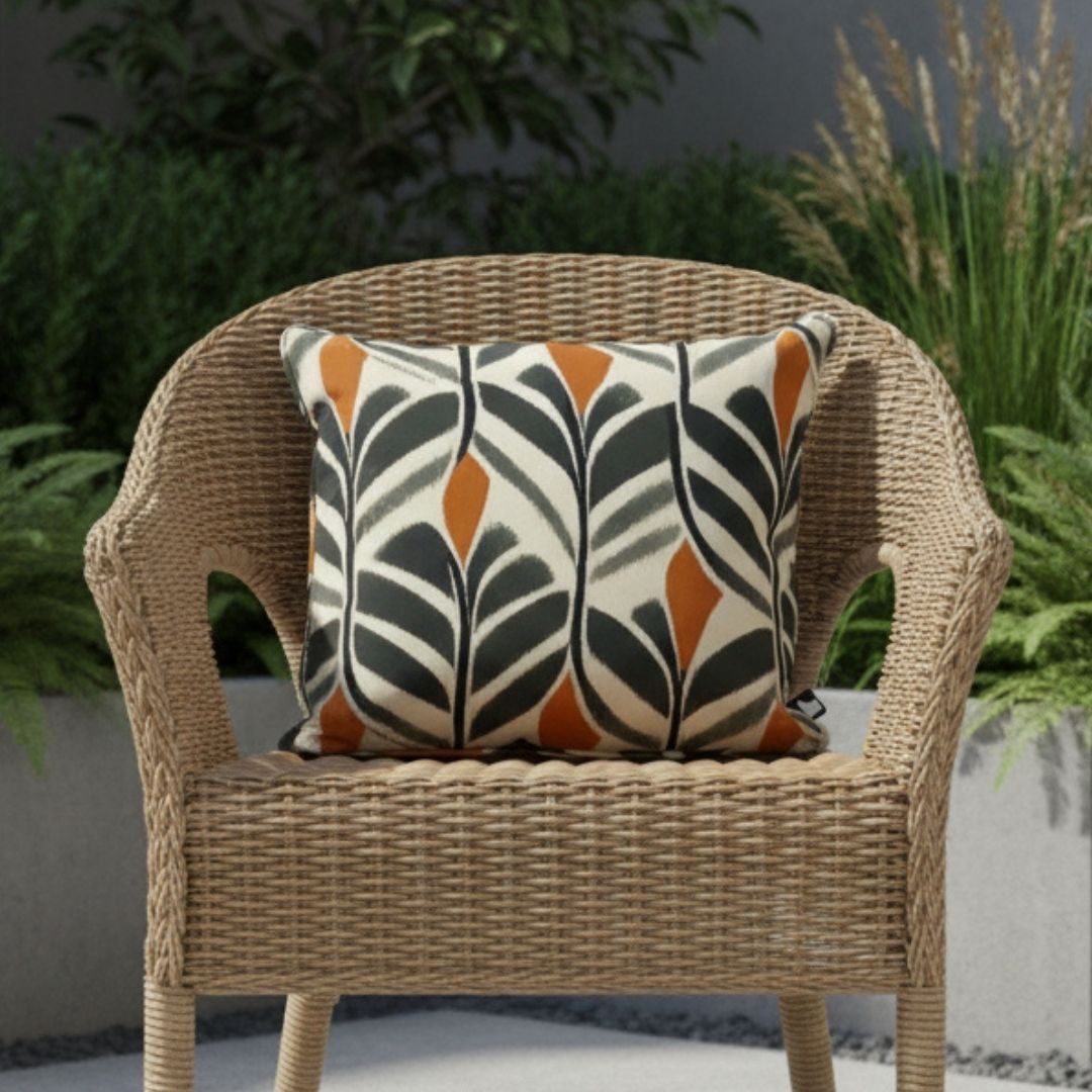 B Outdoor Cushion Art Collection - Tribal Leaf