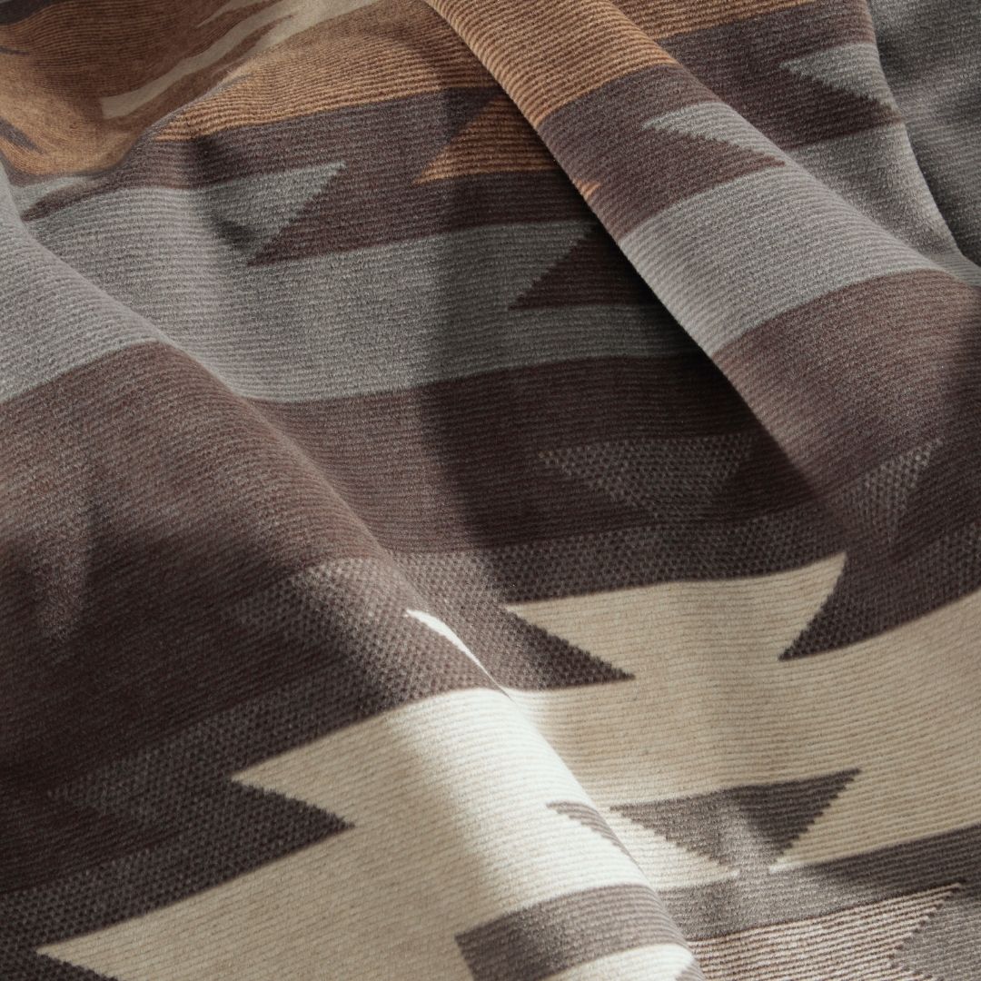 Pure Ethno Throw Blanket