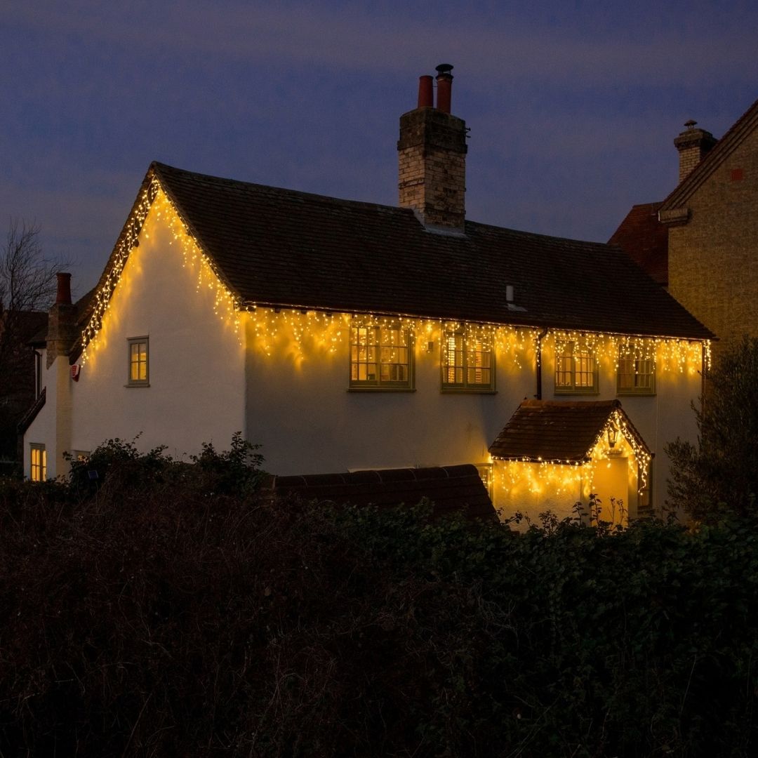 Christmas Snowing Icicle Lights Warm White 480 LED