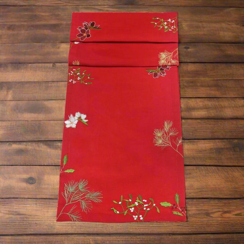 Christmas Table Runner Botanical Berries