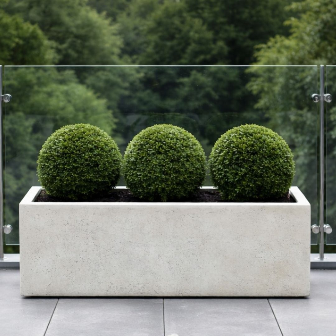 Eschbach Box Planter - Off White