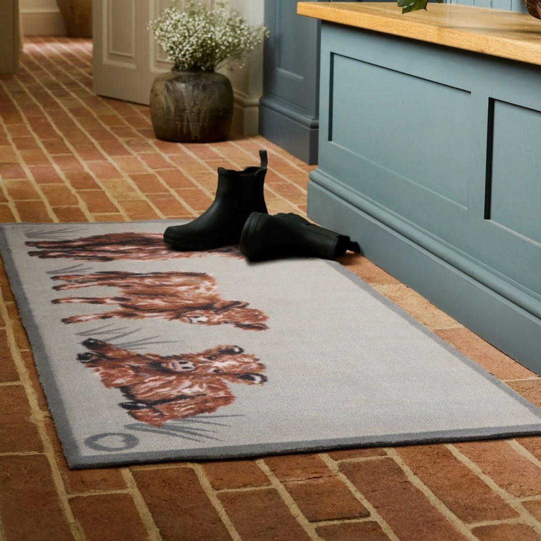 Hug Rug Runner Heritage Cow