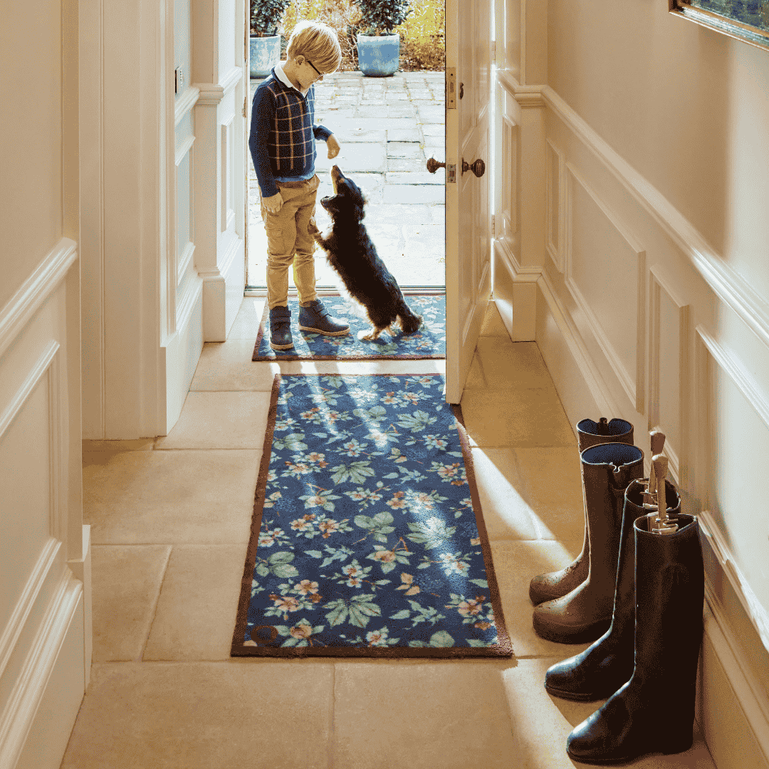 Hug Rug Runner Hedgerow & Berries