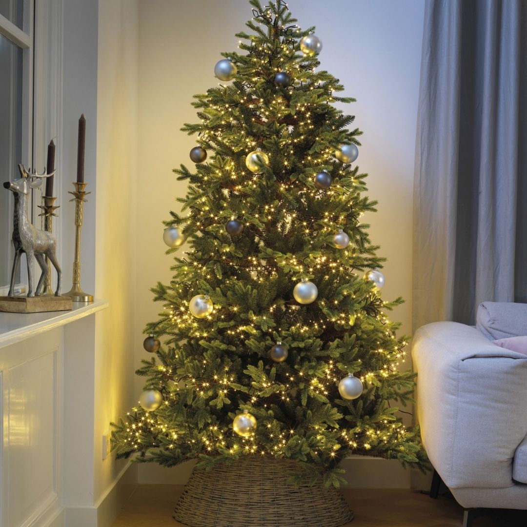 Christmas LED Cluster Lights Warm White 2040 LED