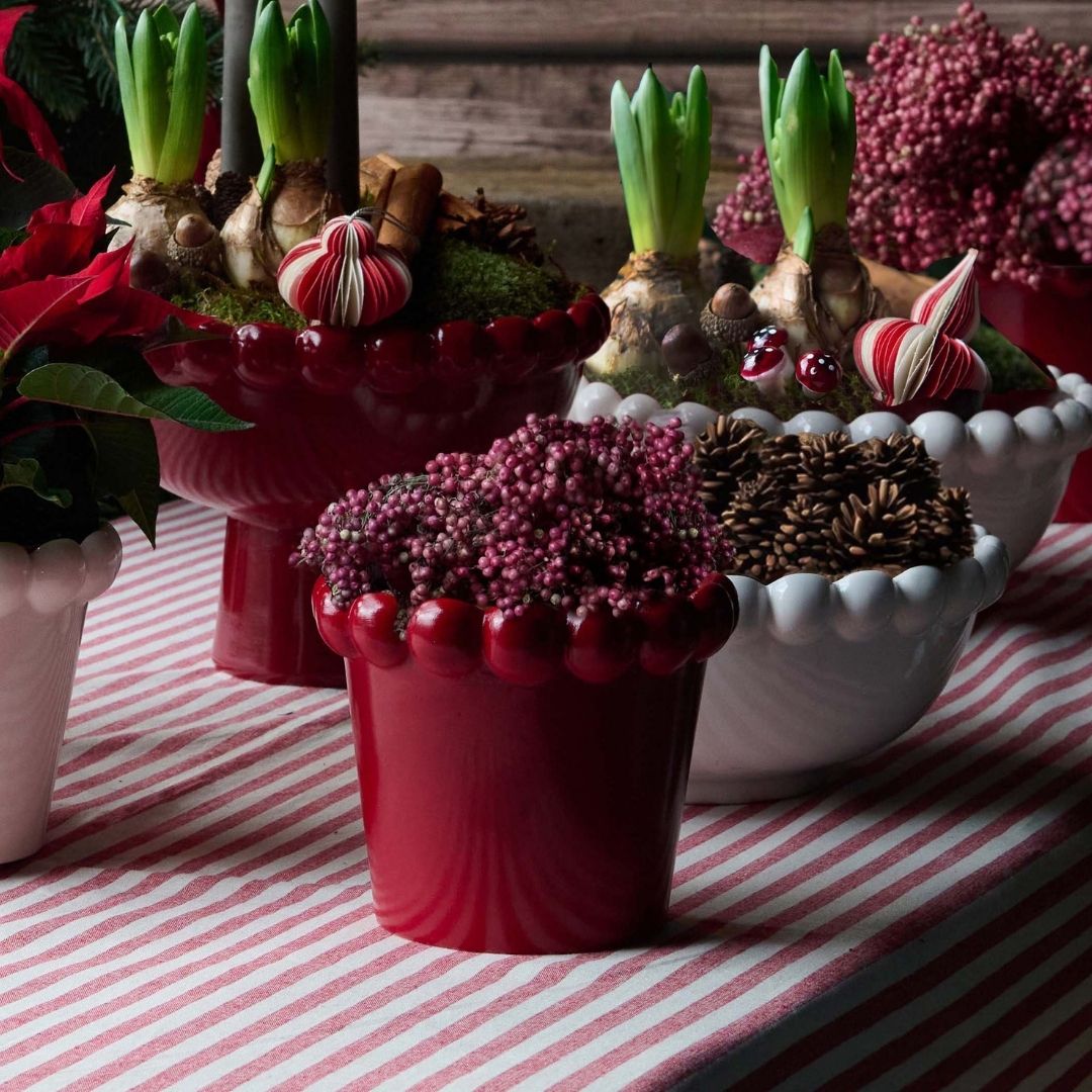 Mary Indoor Pot Red