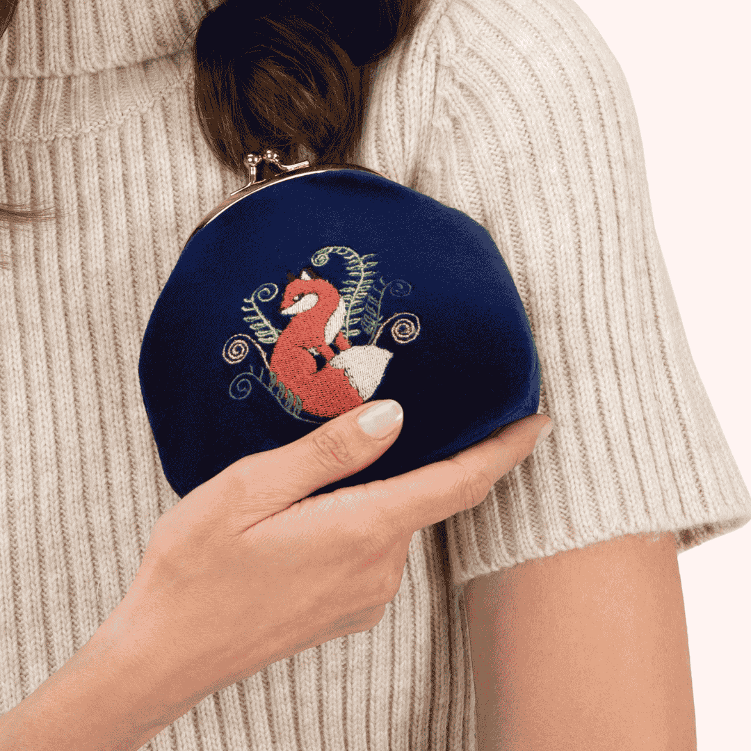 Elegant Fox Velvet Coin Purse