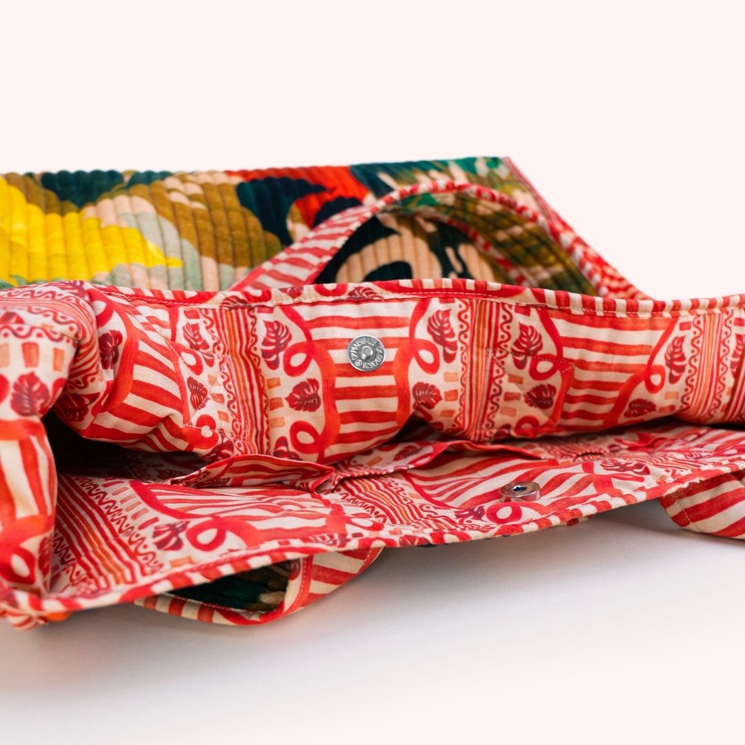 Lux Velvet Quilted Tote - Exotic Leaves