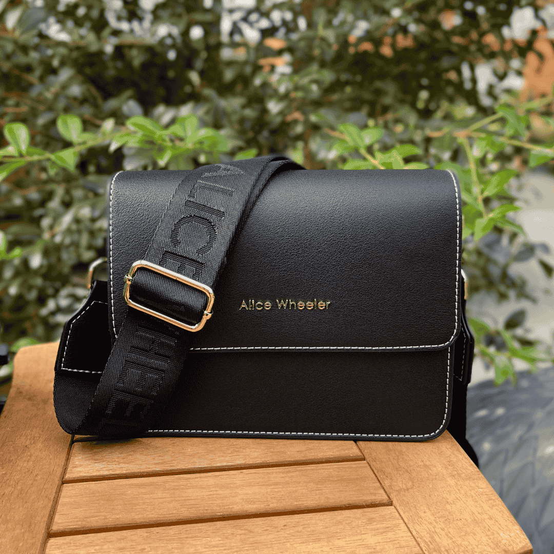 Sloane Crossbody Bag - Black