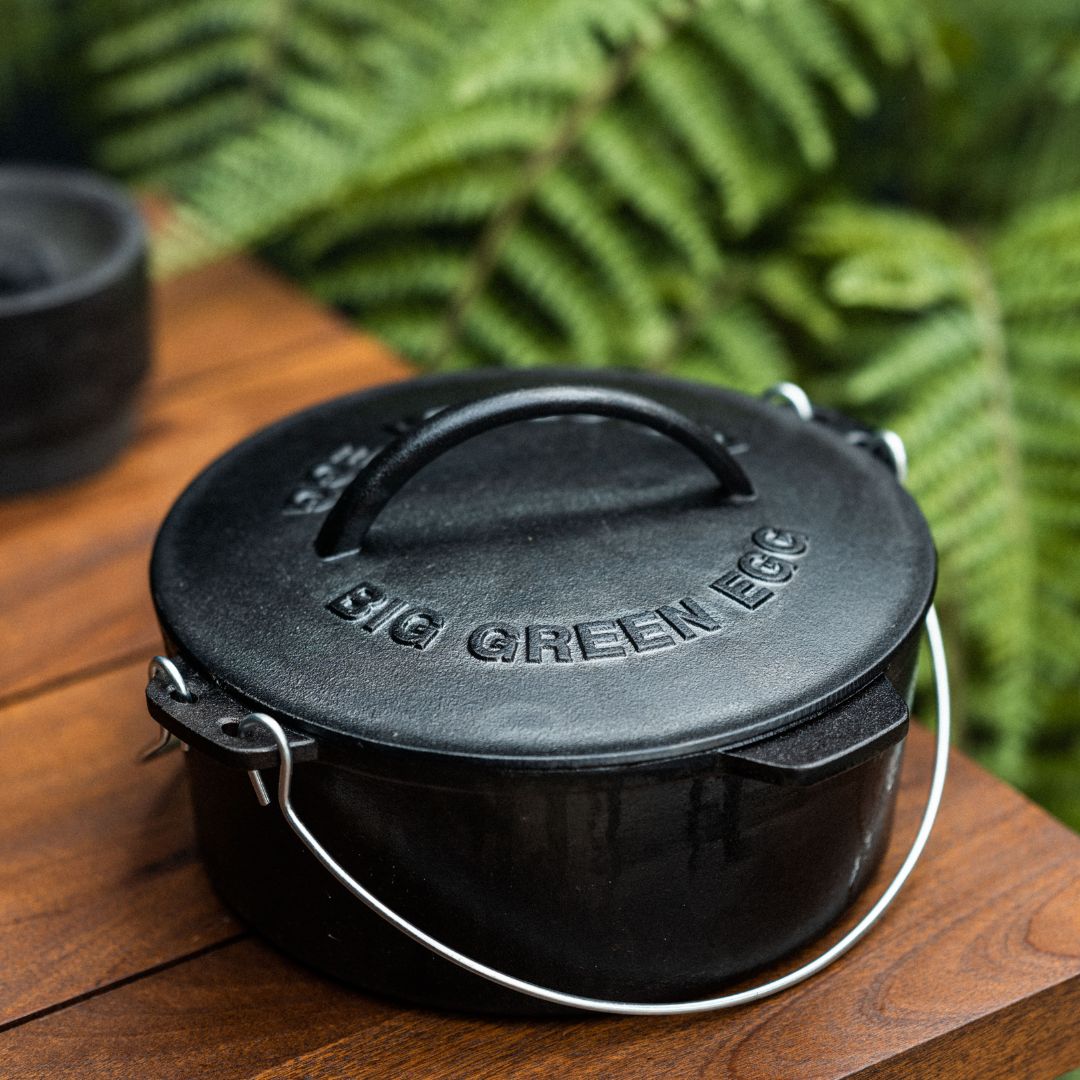 Big Green Egg Cast Iron Dutch Oven